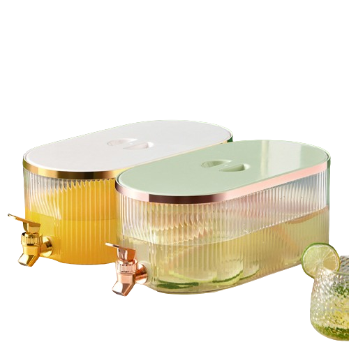 Carafe d'eau en plastique avec robinet