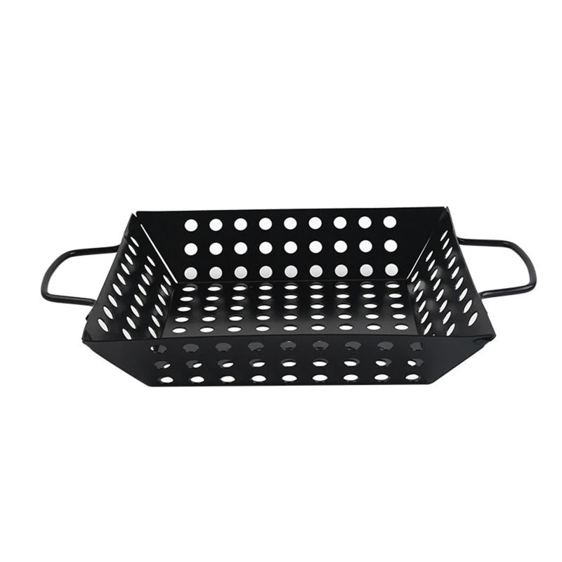 Poêle a Chataigne Noire Polyvalente et Pratique sur fond blanc